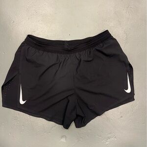 Men’s Nike Aeroswift Split Shorts